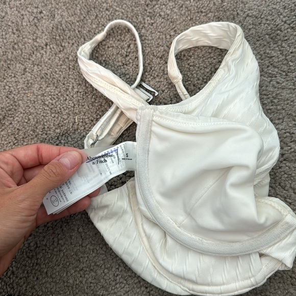 Abercrombie and fitch bikini top - Picture 2 of 2